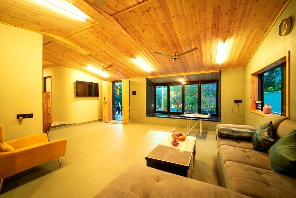 Spicy Mango Lakeside Abode - Luxurious Villa In Pawana Lonavla Exterior foto